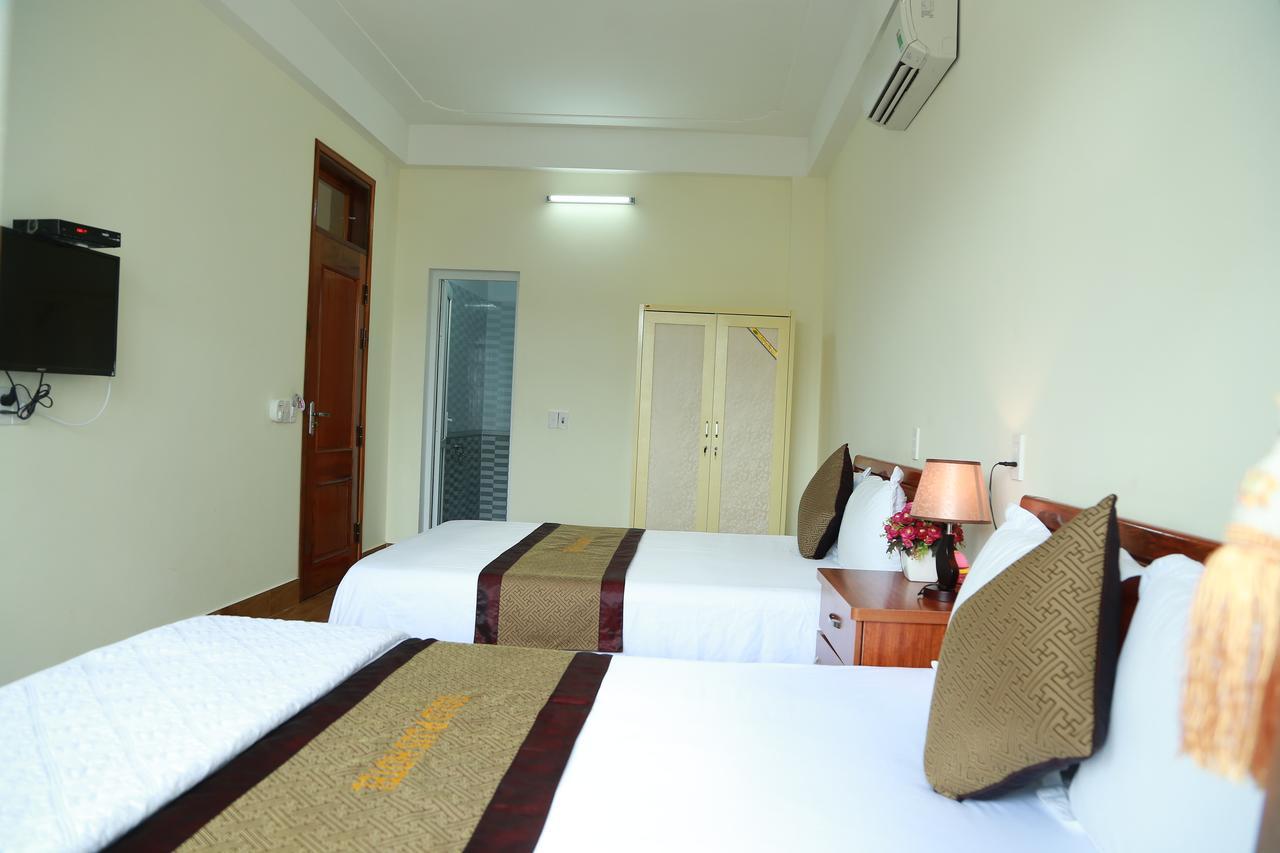 Gold Plus Hotel Фонг Нха Екстериор снимка